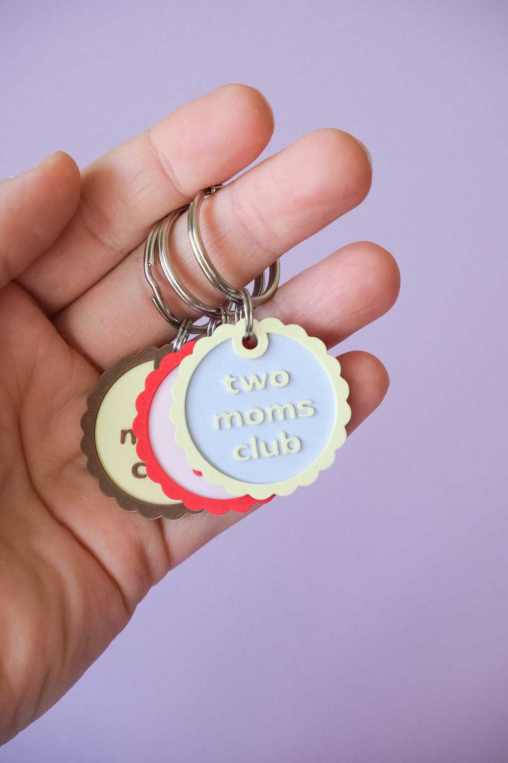Two Moms Club Scalloped Keyring